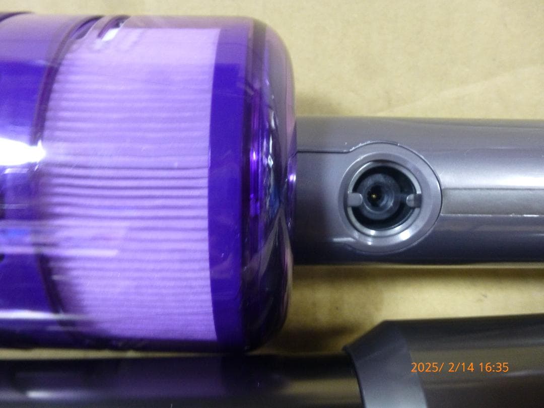 タイムセール開催中　dyson Omni-glide SV19　動作美品