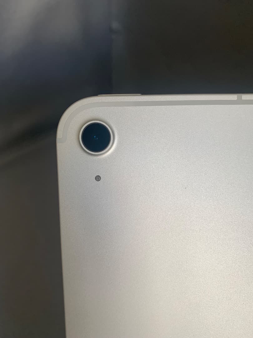 超美品 SIMフリー iPad 第10世代 64GB