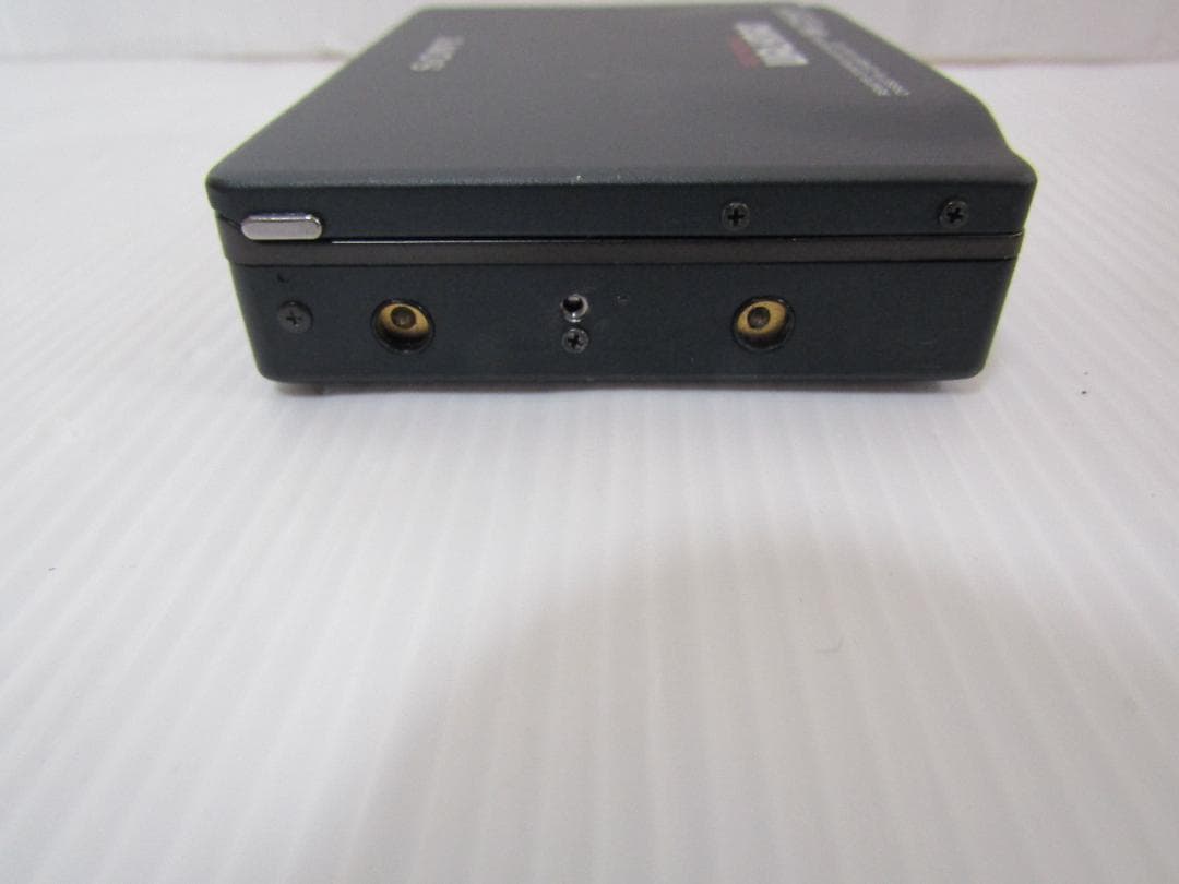 T0621 SONY WM-R707 カセットウォークマ　ジャンク
