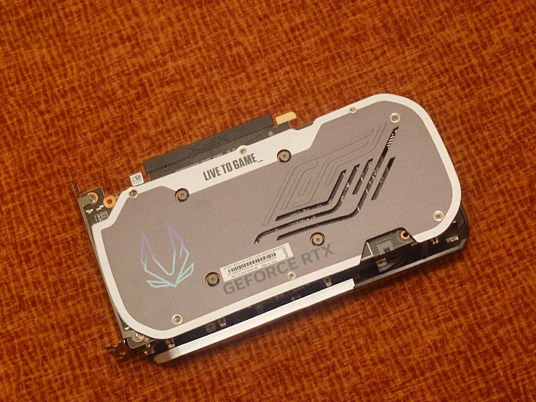 グラフィックボード・グラボ・ビデオカード ZOTAC GeForce RTX 4070 12G