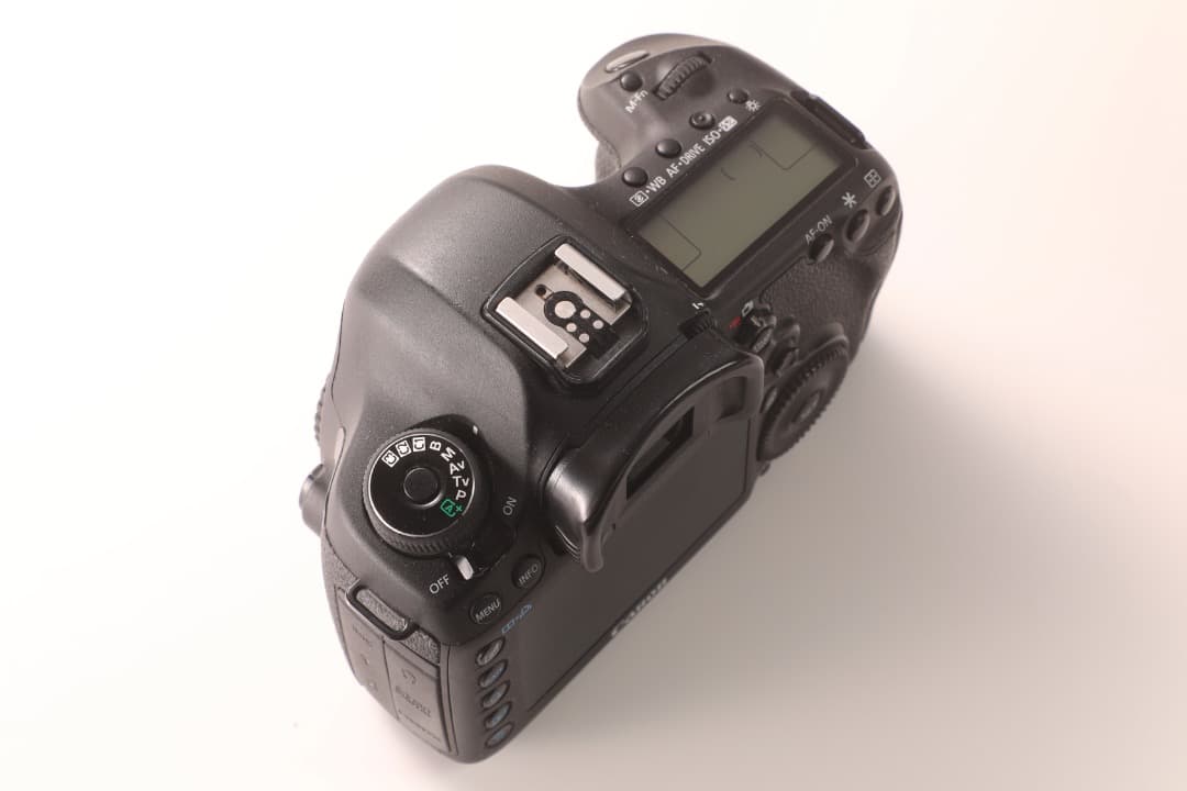 デジタルカメラ Canon EOS 5D Mark III