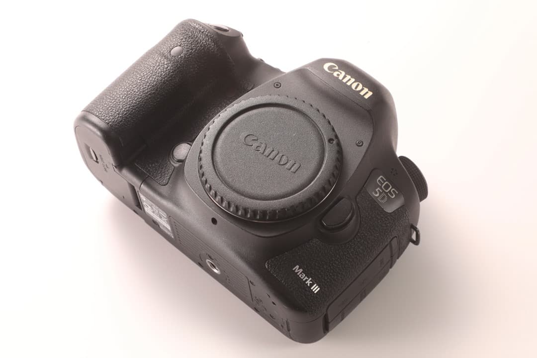 デジタルカメラ Canon EOS 5D Mark III