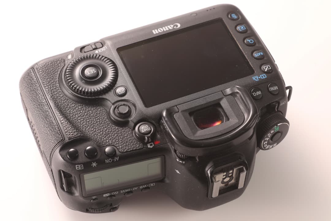 デジタルカメラ Canon EOS 5D Mark III