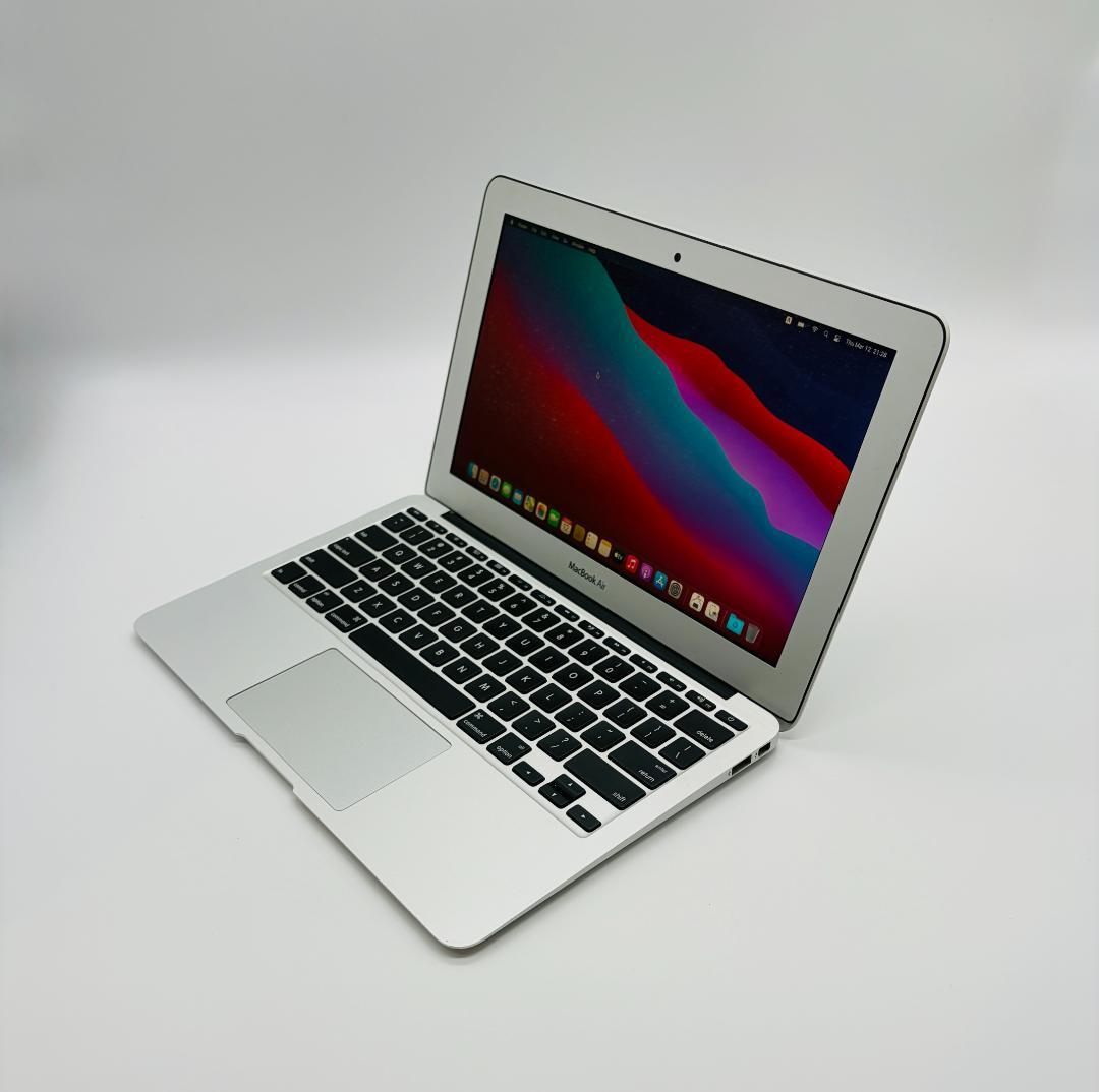 MacBook Air、Core i7、11\"（2013)、8GB, 512GB