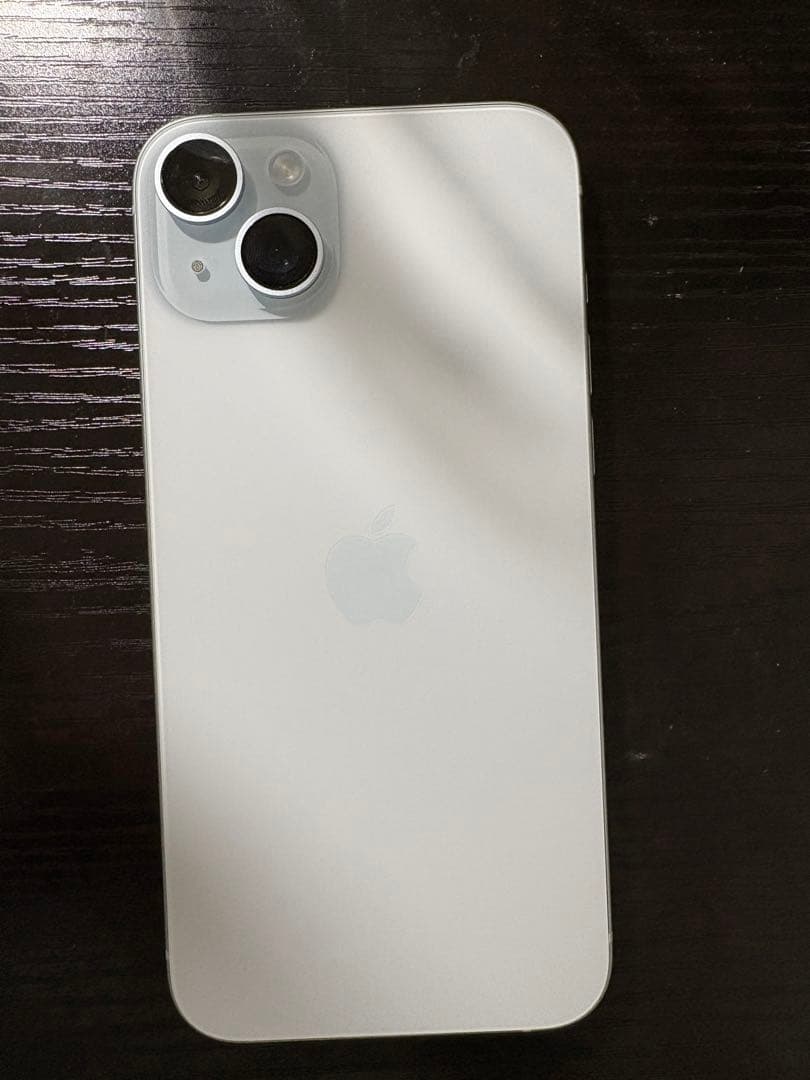 iPhone 15 plus 128GB ブルー simフリー美品