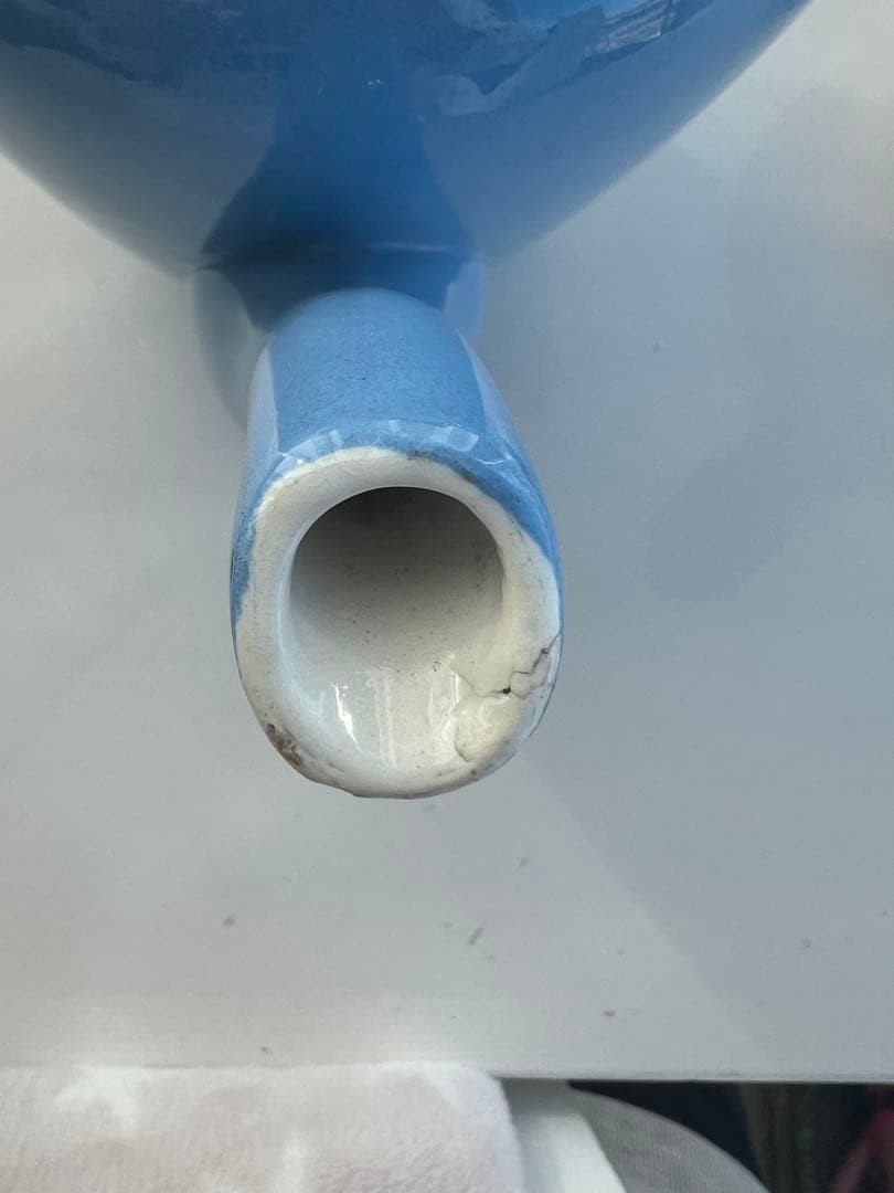 フランス アンティーク サルグミンヌ　綺麗なブルーのポット