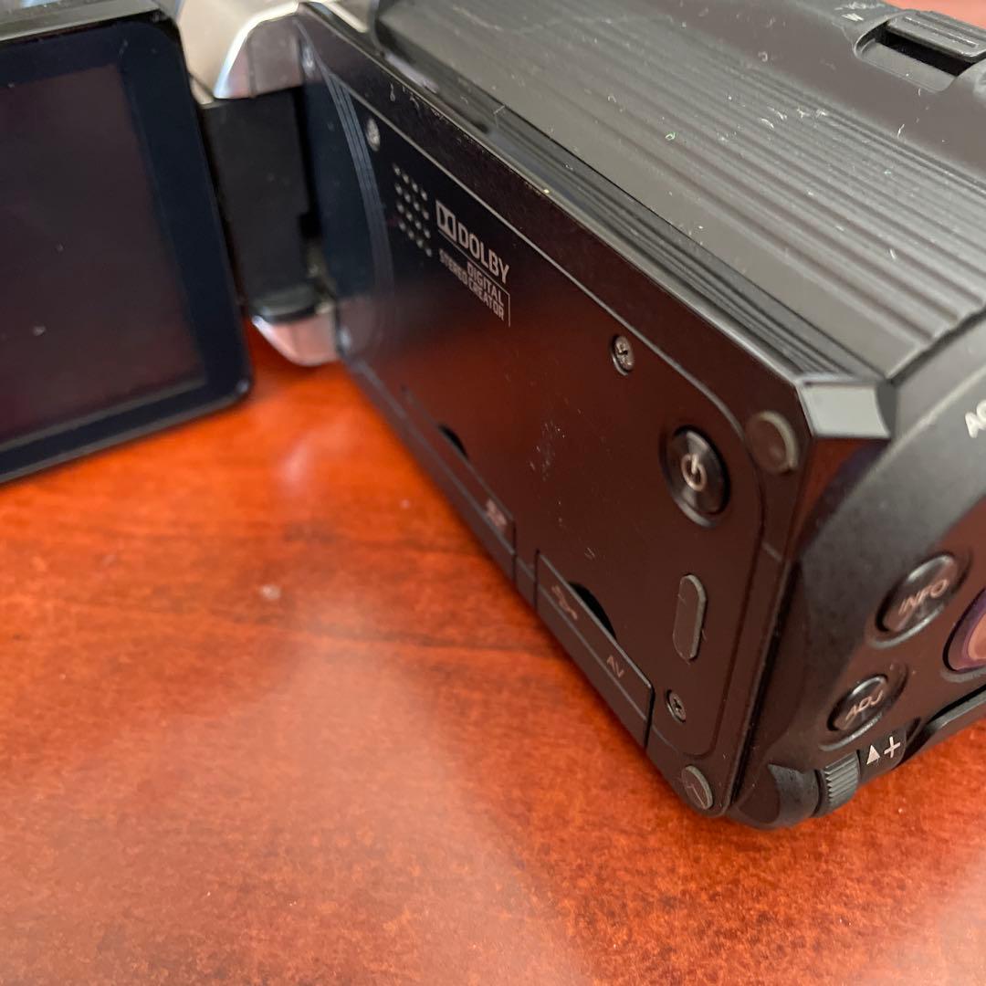 JVC（ビクター）　3Dビデオカメラ　Everio　GS-TD1