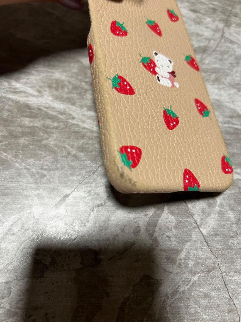 ファミリア　iPhone14ケース　2月限定