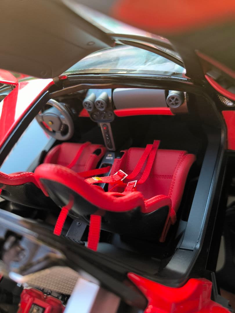 超大型 1/10 フェラーリ Enzo DeAGOSTINI 約40cm 9kg