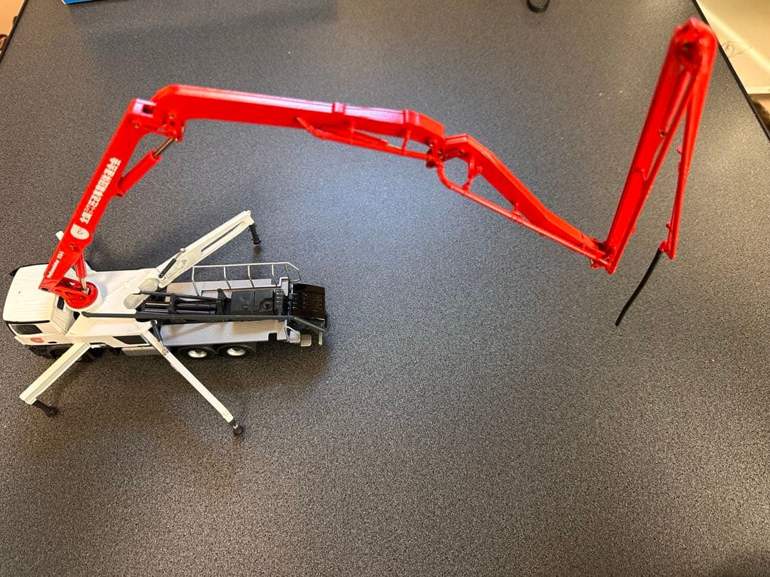 Putzmeister M38-5 ミニカー　コンクリートポンプ車