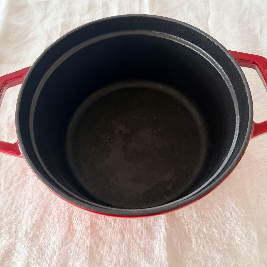 STAUB ココット ラウンド 20cm チェリー 鋳鉄鍋
