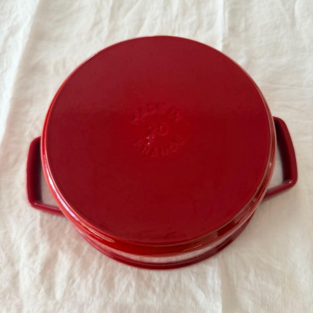 STAUB ココット ラウンド 20cm チェリー 鋳鉄鍋