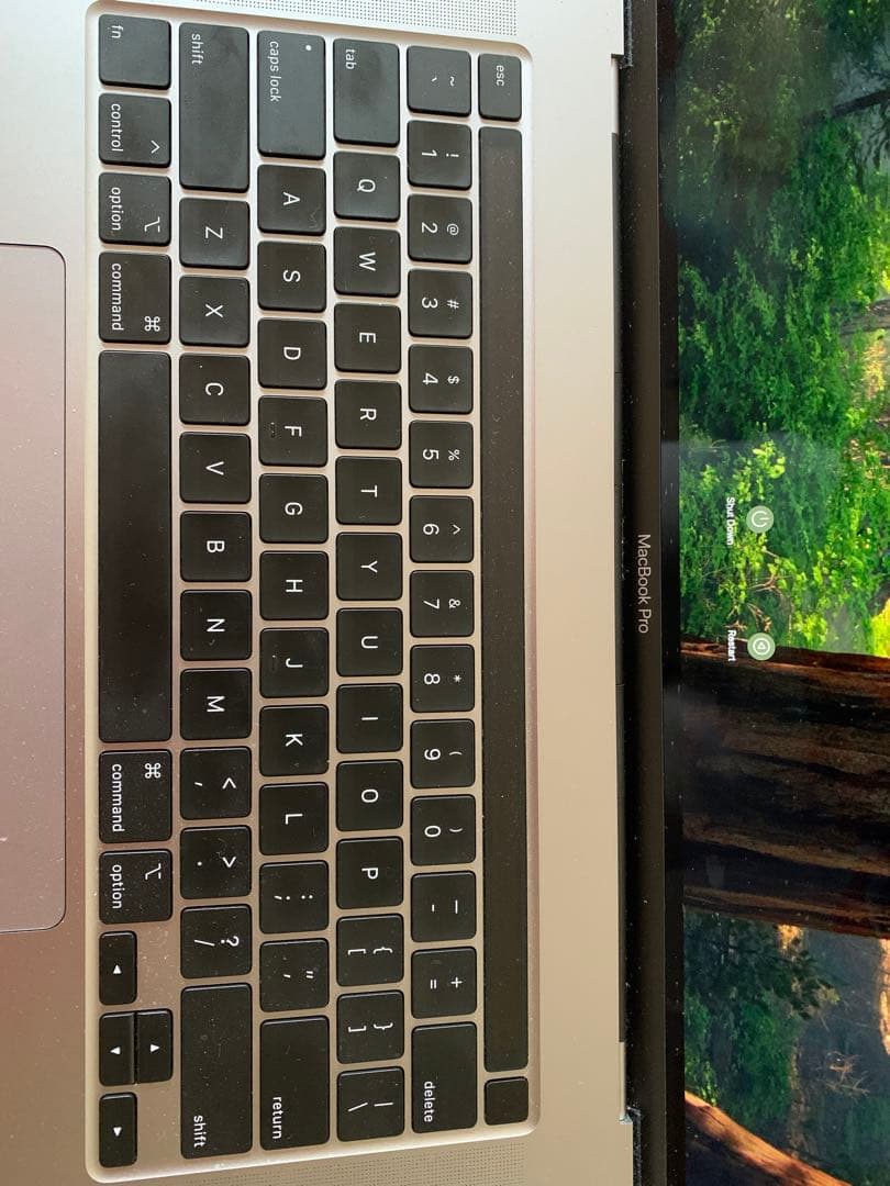 シルバー MacBook Pro 16インチ i7/32gb/500gb 本体