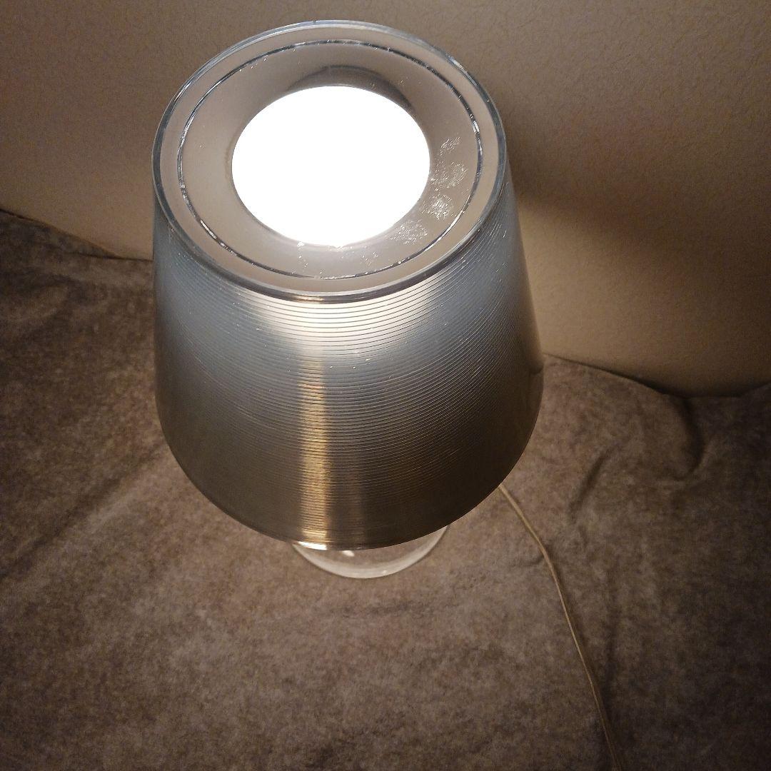 フロス社“ミスk” テーブルランプ