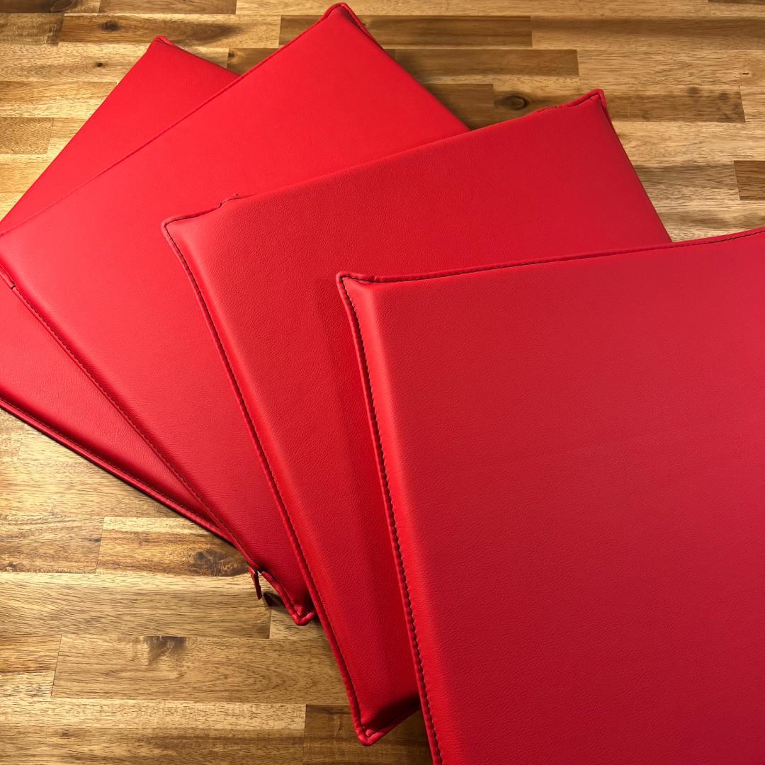 【高級PUレザー】薄型 低反発 座布団 クッション ウレタン 4枚セット レッド