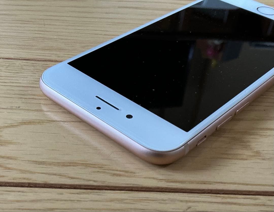 iPhone8 64GB バッテリー100%