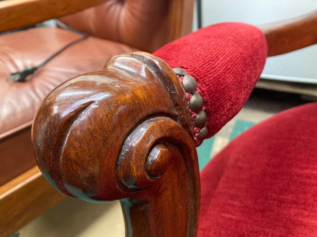 アンティーク調ソファ