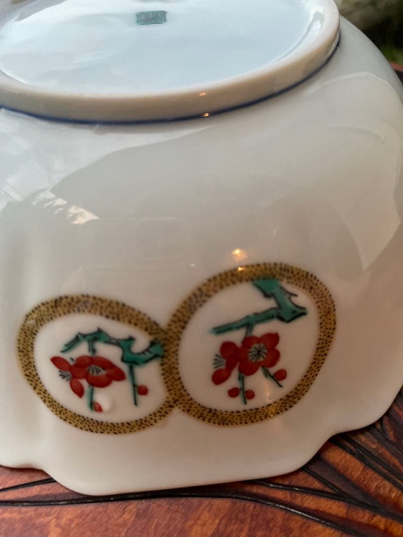 未使用　九谷焼　九谷青窯　青窯　花と鳥の八角形ボウル　菓子鉢　おかず　サラダ