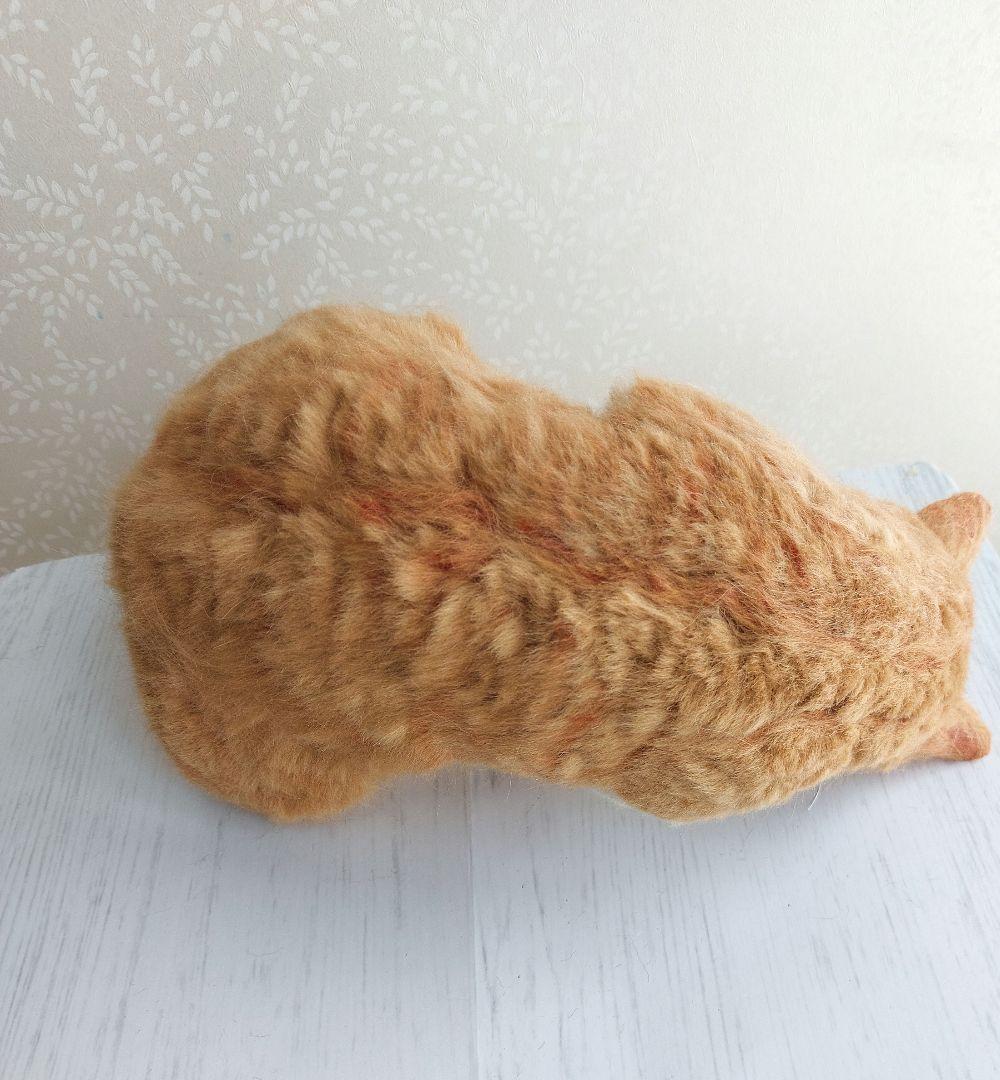 羊毛フェルト　ネコ