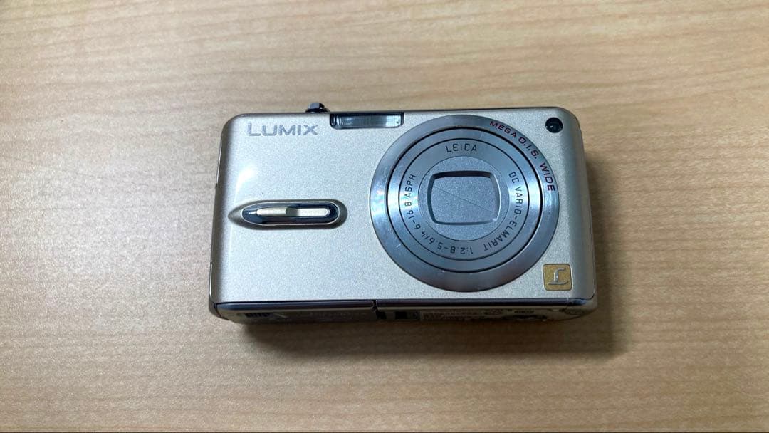 【完動品】Panasonic LUMIX DMC-FX07 ゴールド　動作確認済