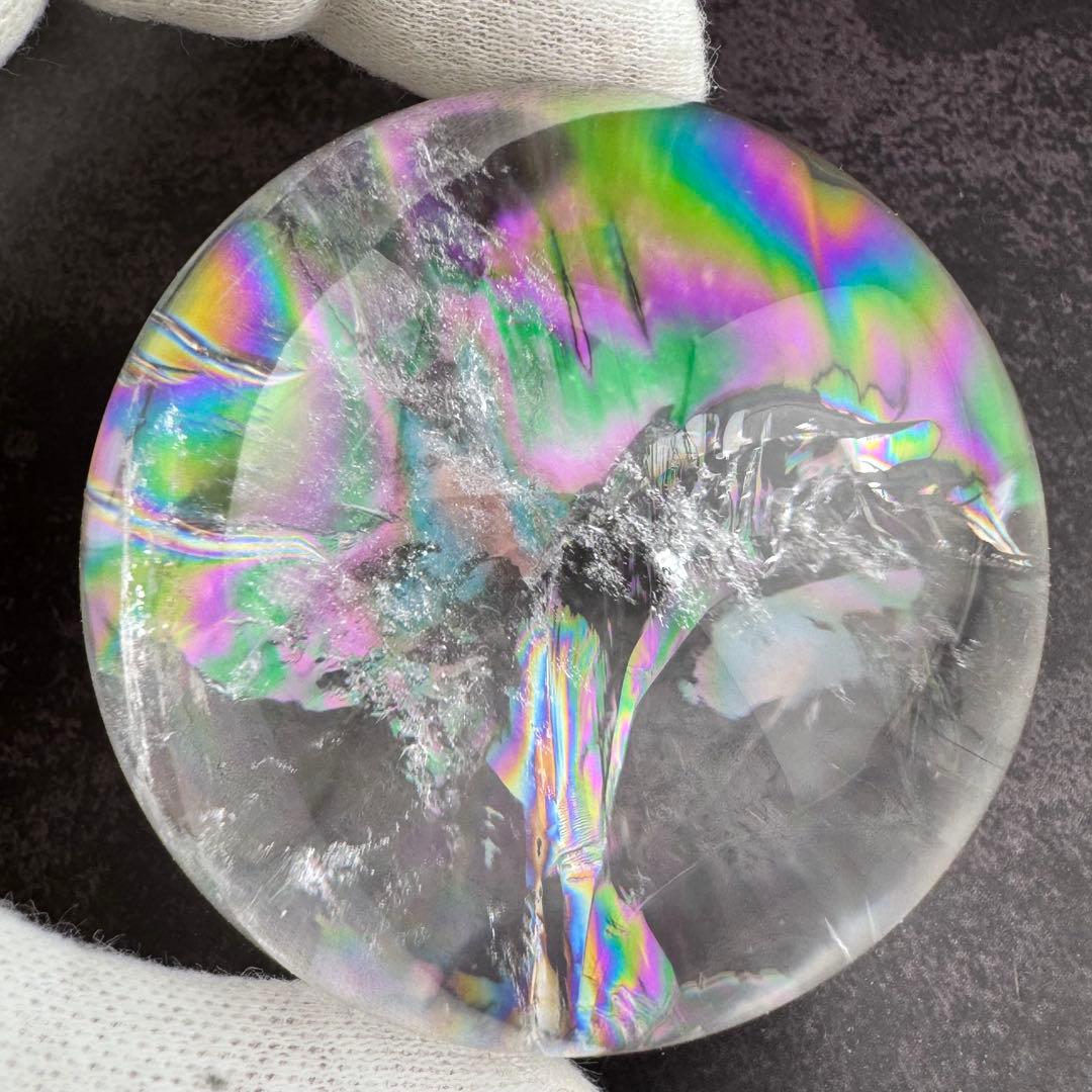 M-29虹入り水晶丸玉　水晶スフィア　天然石　クリスタル　アイリスクォーツ