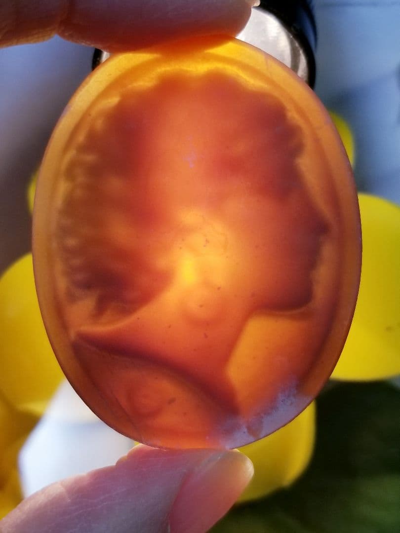 KS-206 【カルロ・パルラーティ作】天然シェルカメオルース