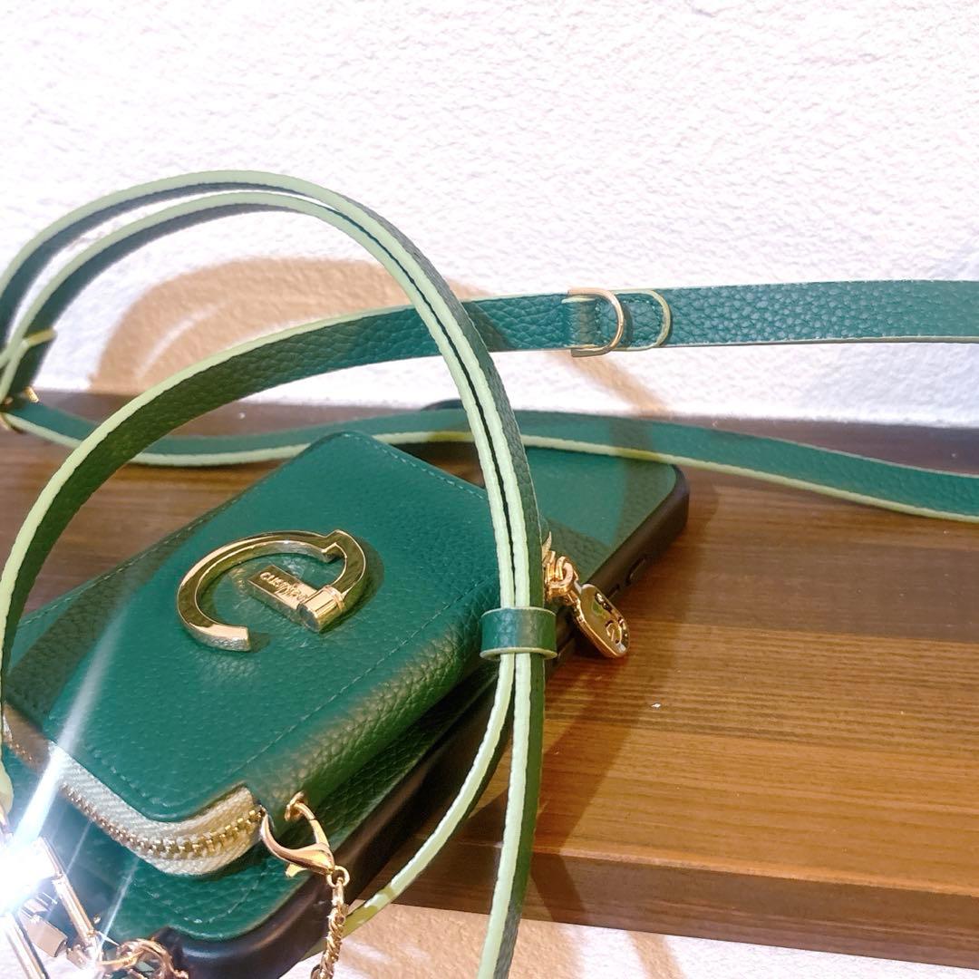 Custype iPhone16plusケース 美品