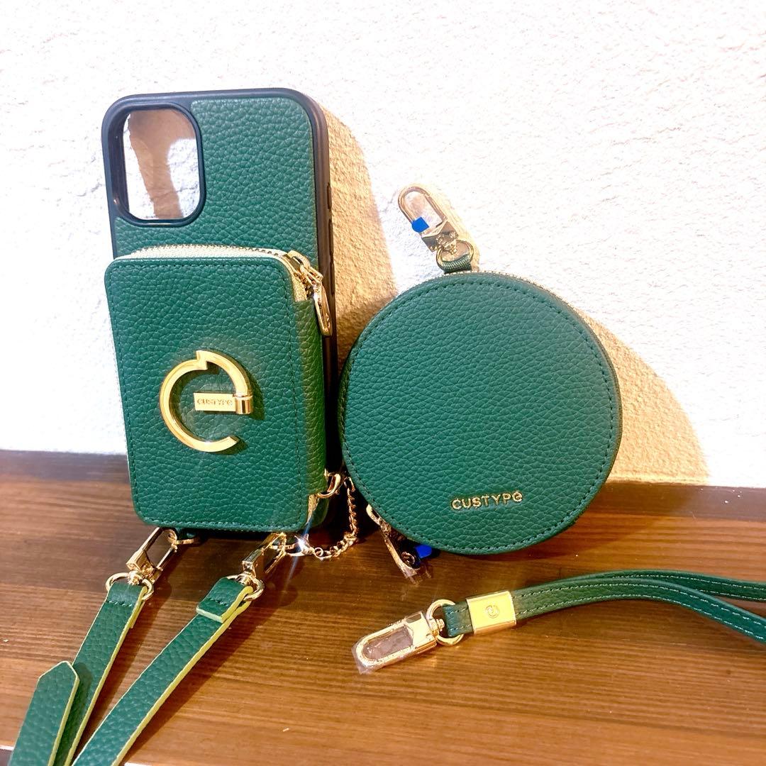 Custype iPhone16plusケース 美品