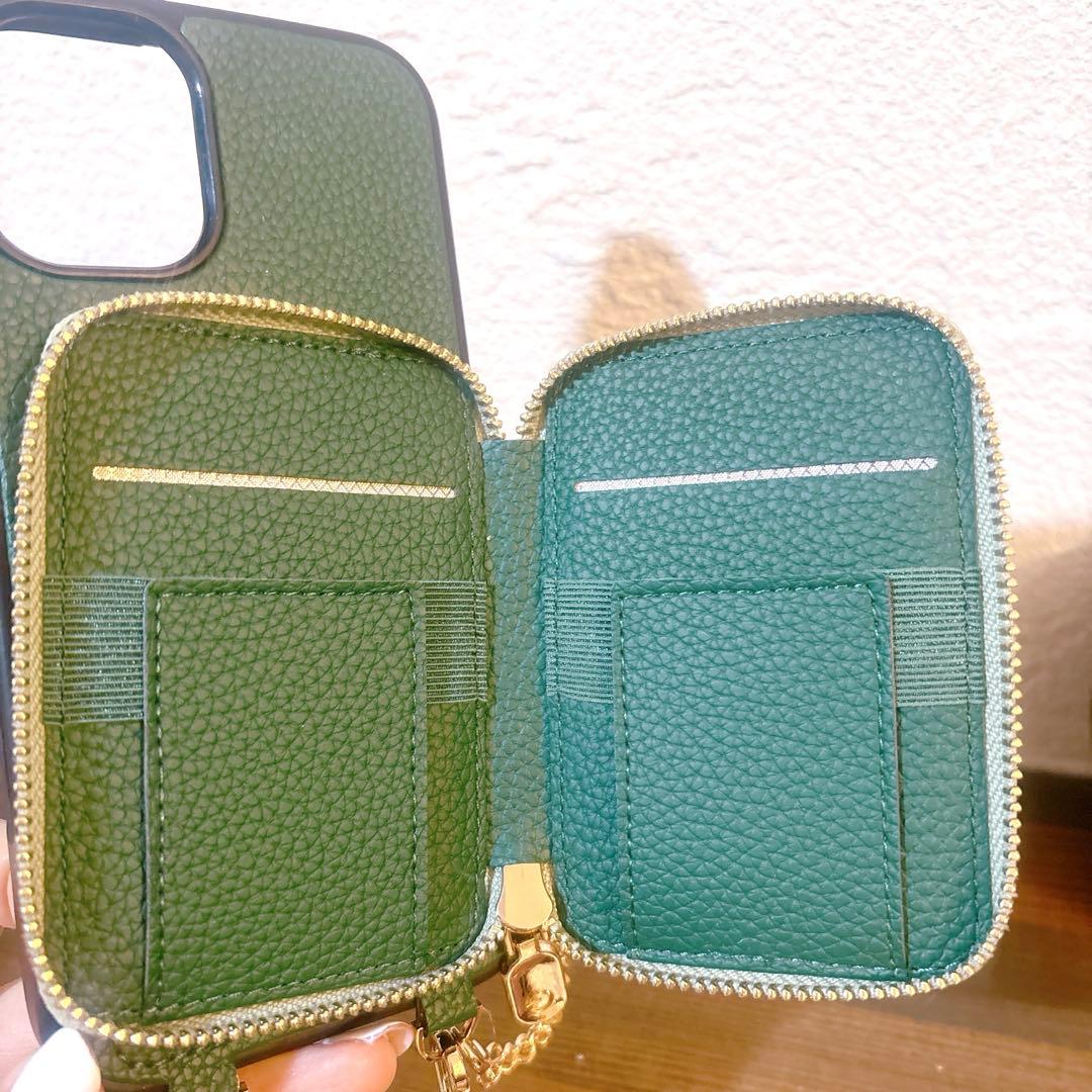 Custype iPhone16plusケース 美品