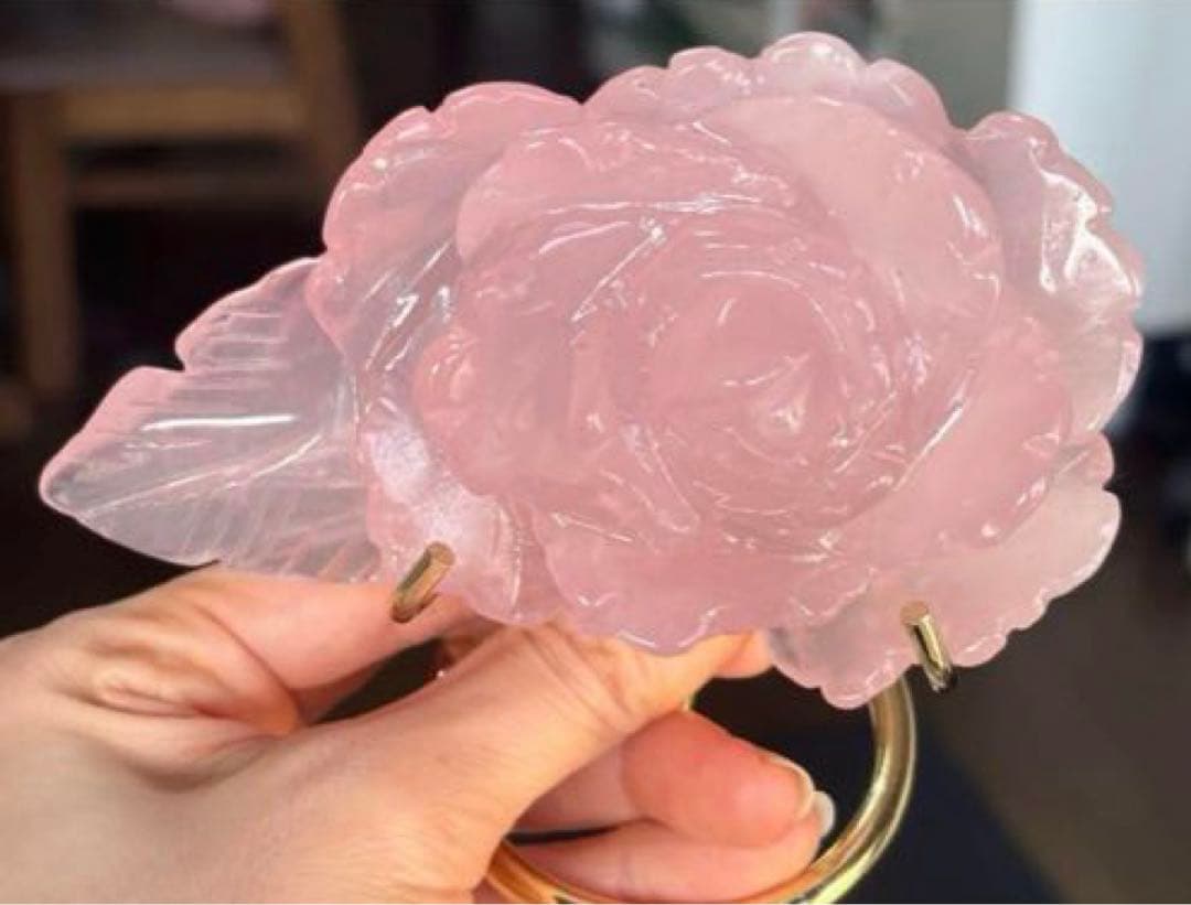 値下げ　高品質　ローズクォーツ　BIG薔薇　手彫り　バラ　カービング