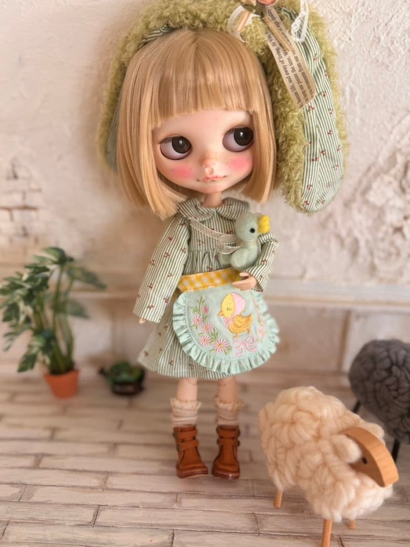 専用★首傾げ★【ぴよdoll ꕤ.。プラチナライン】アイシードール