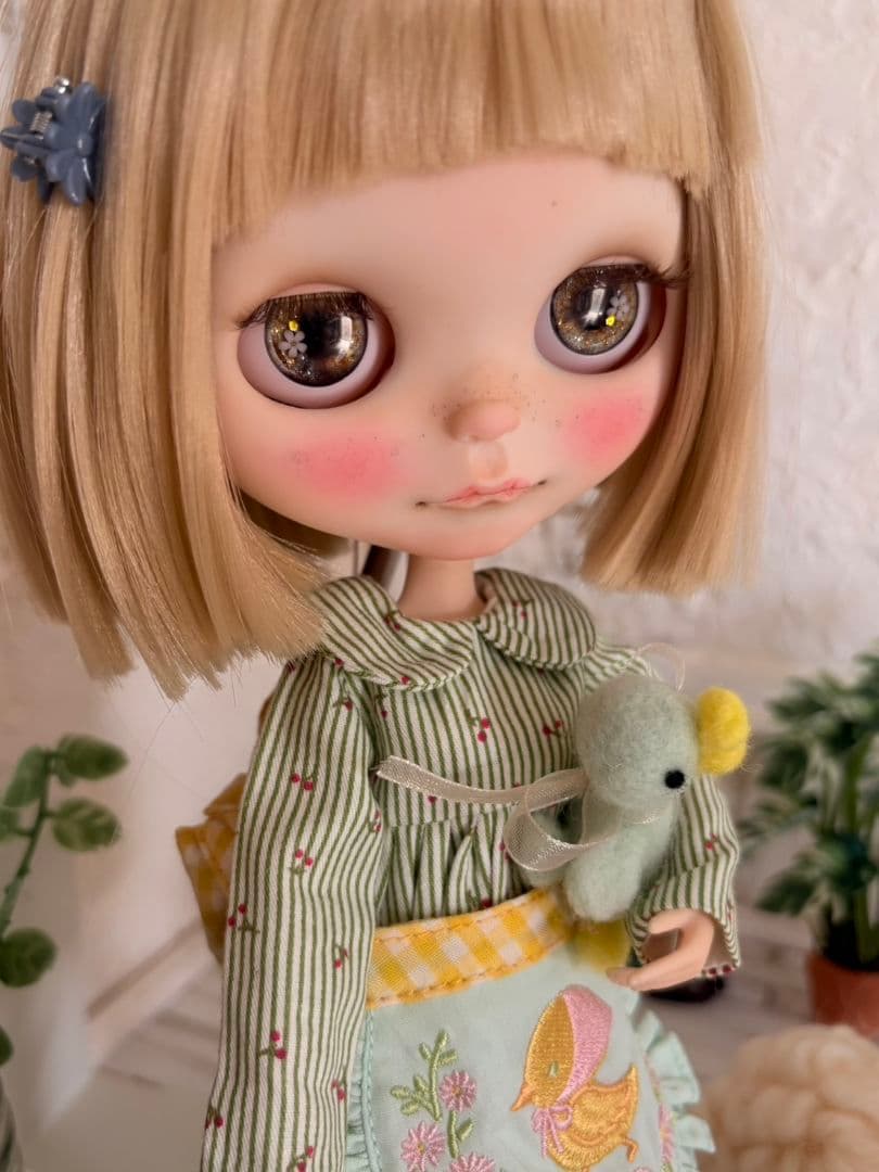 専用★首傾げ★【ぴよdoll ꕤ.。プラチナライン】アイシードール