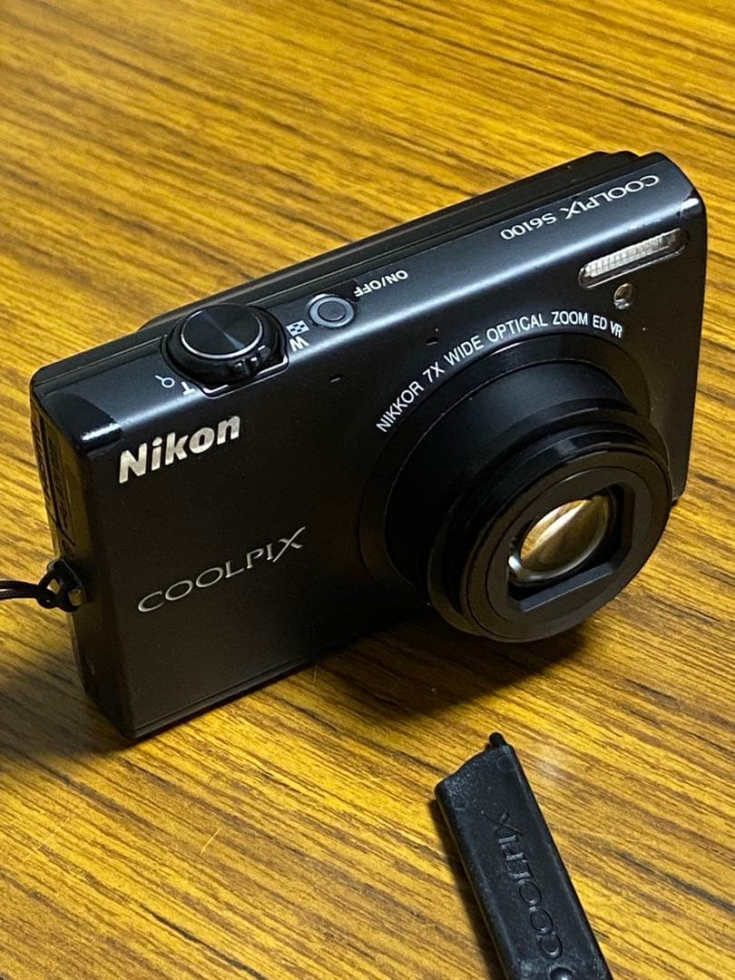 デジタルカメラ NIKON COOLPIX S6100