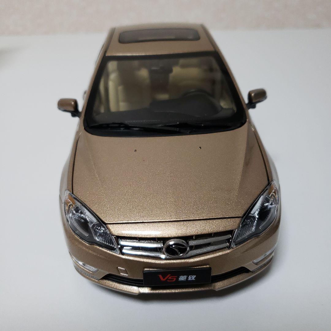 Soueast V5 Lingzhi 1:18 東南汽車 中国版 三菱ランサー