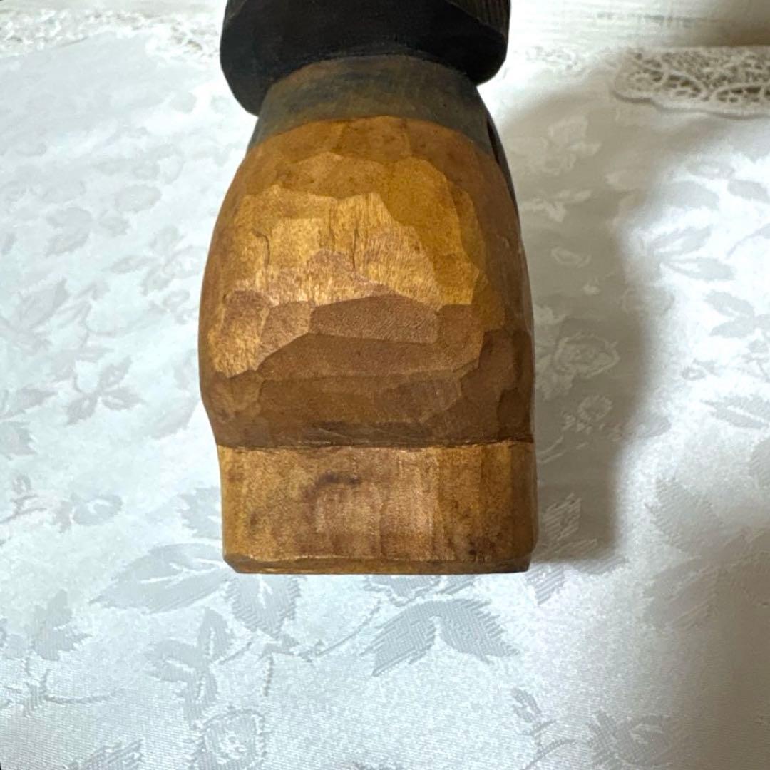 スウェーデン　手彫り　木彫置物　 人形　ヨーロッパ　木彫　工芸品美術品ビンテージ