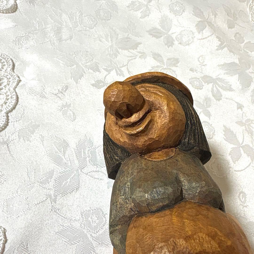 スウェーデン　手彫り　木彫置物　 人形　ヨーロッパ　木彫　工芸品美術品ビンテージ