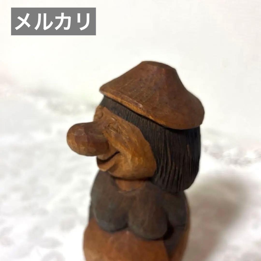 スウェーデン　手彫り　木彫置物　 人形　ヨーロッパ　木彫　工芸品美術品ビンテージ