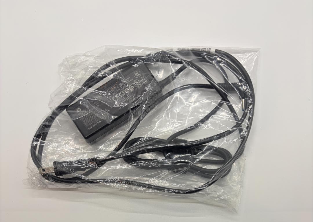 第11世代、HP 250 G8、8GB、256GB（ジャンク品 )