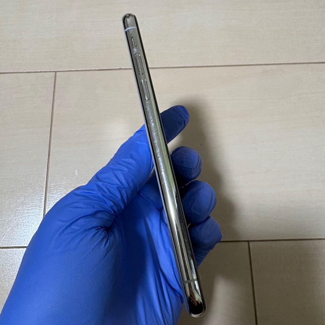 Apple iPhone X 256GB シルバー