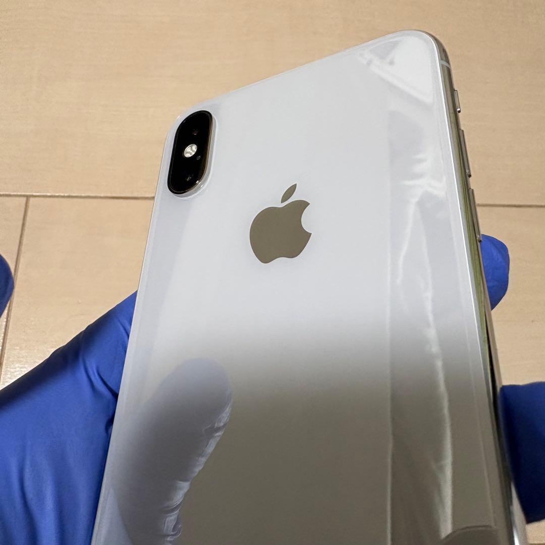 Apple iPhone X 256GB シルバー