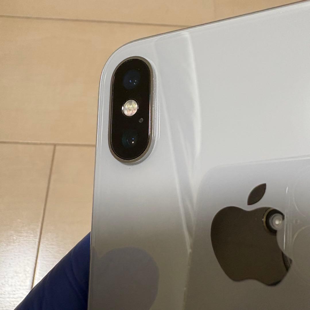 Apple iPhone X 256GB シルバー