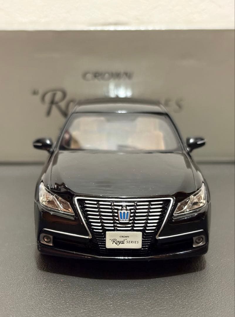 1/30 トヨタ クラウン　ロイヤルサルーン カラーサンプル 非売品 202