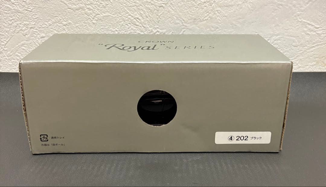 1/30 トヨタ クラウン　ロイヤルサルーン カラーサンプル 非売品 202