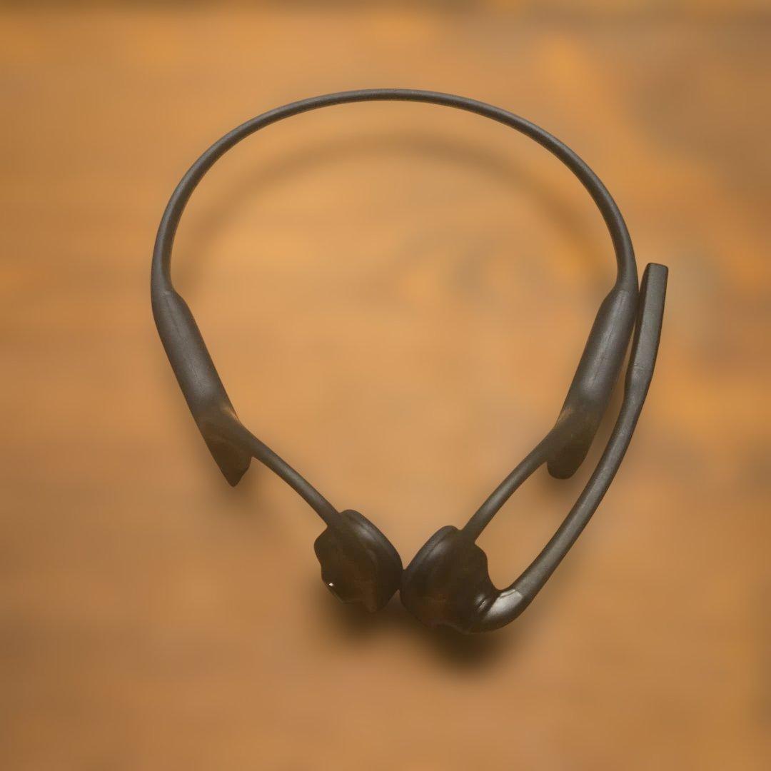 ④Shokz OPENCOMM 骨伝導イヤホン 収納ケース付き