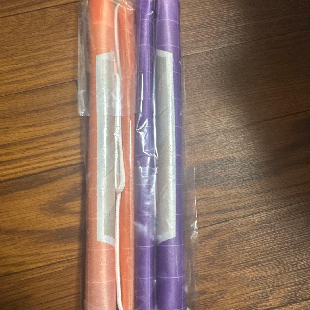 葬送のフリーレン場面写缶バッジくじ　当たり　スリムタペストリ b c