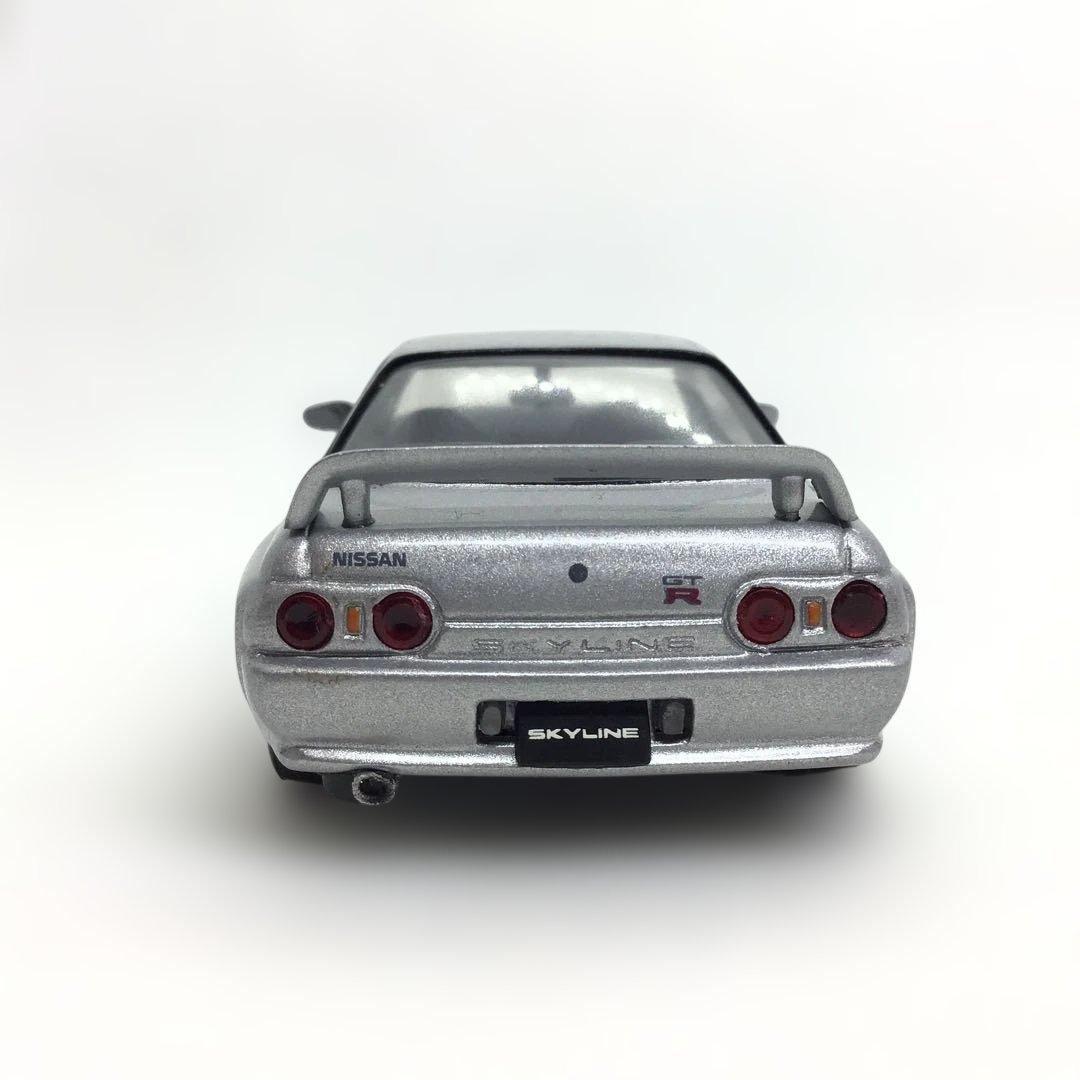 EBBRO エブロ 1/43 ニッサン　スカイライン　GT-R BNR32