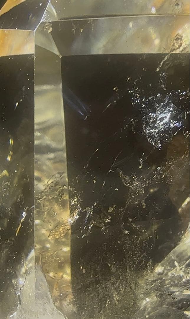流木台座付き シトリンポイント（天然水晶 加熱処理） Amulet
