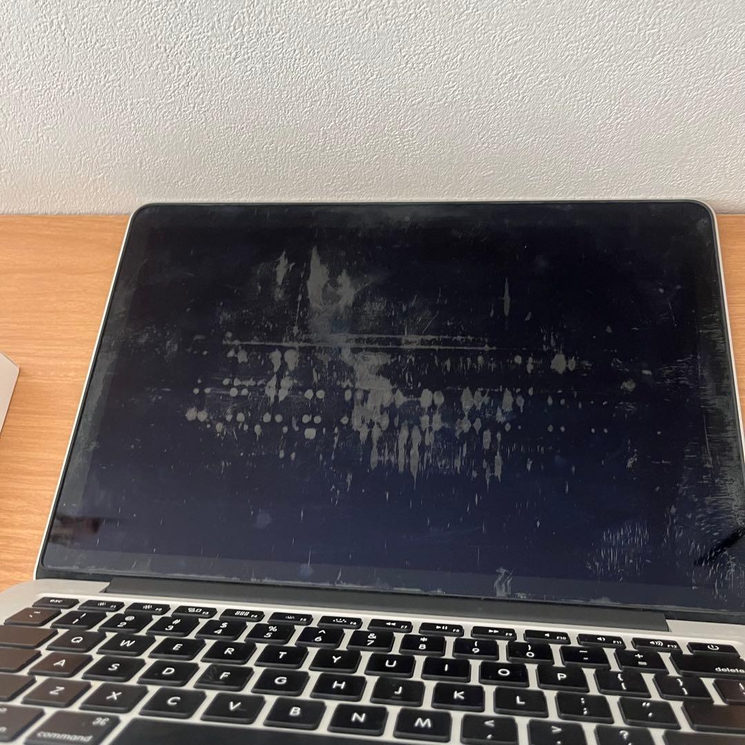 MacBook Pro 13インチ / i5 / 8GB /128GB 2015
