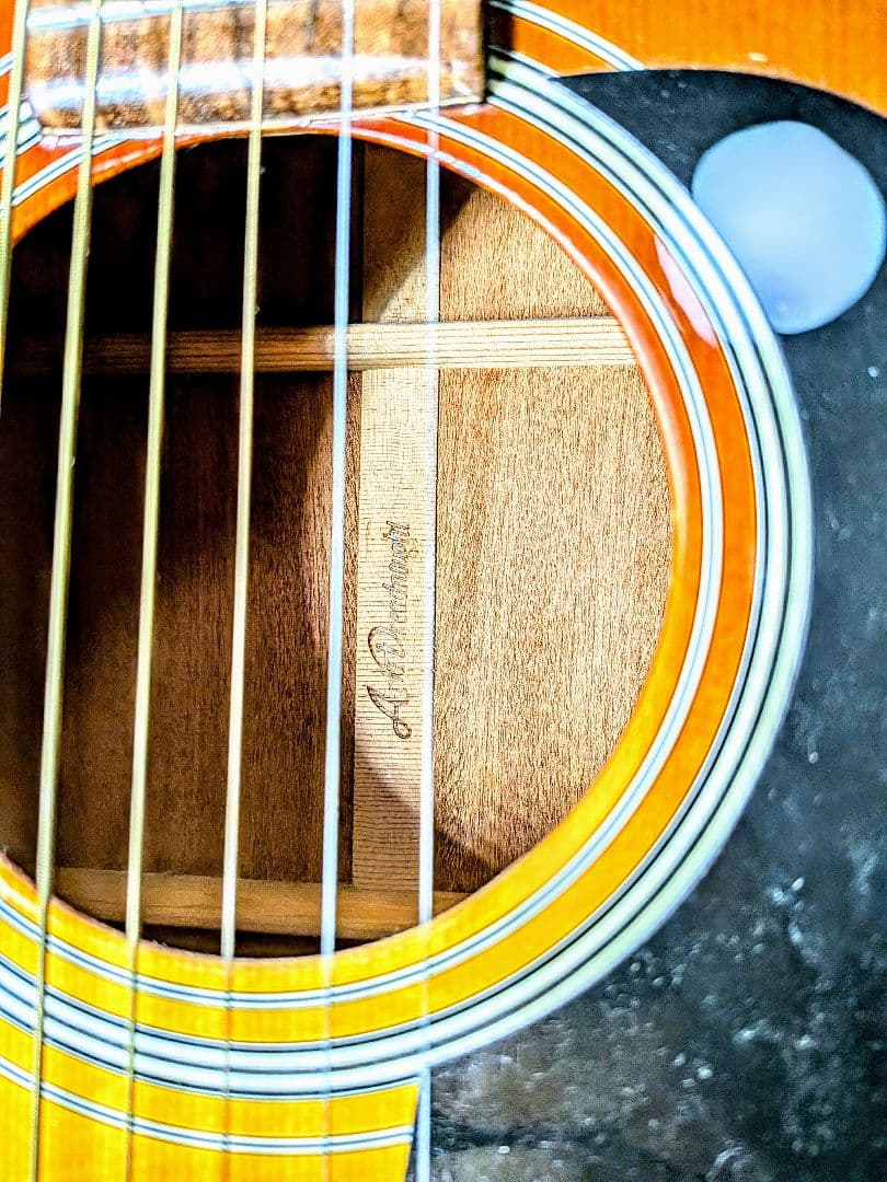 アコースティック　ギター　Aria AF-280 BS　ドレッドノートトップ単板