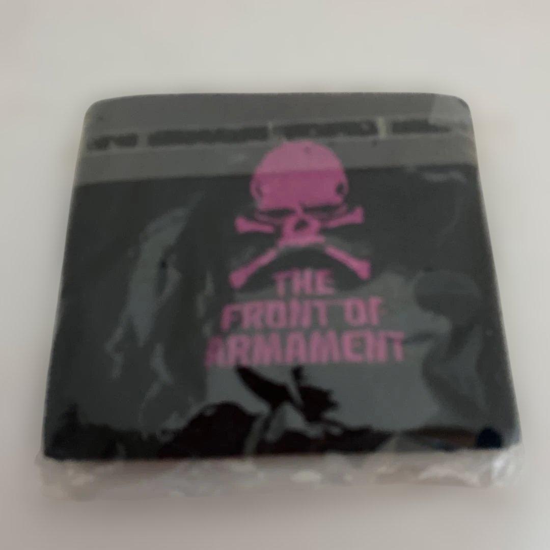 武装戦線グッズ